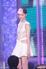 高清组图：亚姐竞赛泳装透视装比拼 堪比洗剪吹