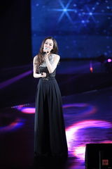 组图：范玮琪五月天鸟巢献唱精彩不断