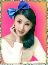 高清图：甘薇新年清纯写真曝光  化身粉红系少女