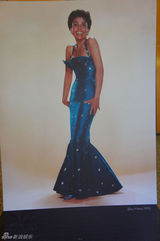 组图：戛纳举办性感女星展 梦露泰勒曝光珍贵照片