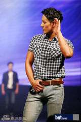 组图：2PM祐荣G.NA等出席CoolGuy选拔赛