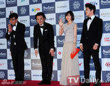 组图：韩国男女影星盛装参加釜山国际电影节
