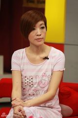 组图：陈珊妮聊新专辑 犀利称选秀不再纯粹