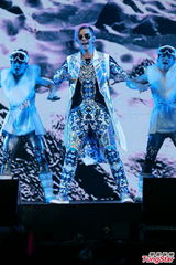 组图：罗志祥香港劲爆开唱 谭咏麟压轴助阵