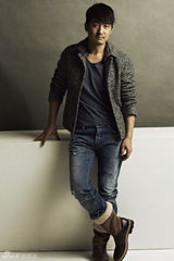 组图：郭晓冬冬日写真 时尚绅士传递温暖气息