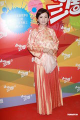 组图：曾志伟蒙嘉慧胡杏儿等录节目卖力演出