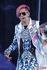 组图：罗志祥红馆热力开唱 罗妈亮相林志颖助阵