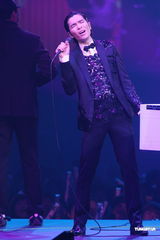 组图：萧敬腾台北开唱High翻小巨蛋