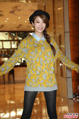 组图：隋棠助阵《犀利人妻》庆功期待续集