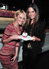 高清组图：超模坎蒂丝-斯瓦内普尔拍摄性感写真