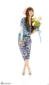 高清组图：阿兰变身花仙子 清新自然貌美如花