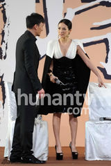 组图：《一代宗师》章子怡深V现首映