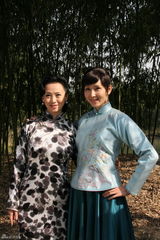 组图：《泪洒女人花》上海热拍