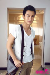 组图：《隐婚日记》在京热拍 首次曝光定妆照