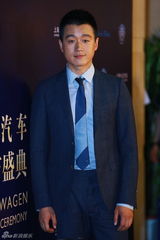 组图：佟大为获电影演员公众形象奖