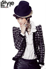 高清组图：李宇春时尚大片秀帅气 解读新专辑