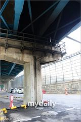 组图：歌手孙浩英殉情送重症病房 车辆被烧毁