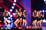 组图：《M！Countdown》现场INFINITE夺冠