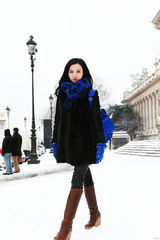 组图：韩雯雯初春雪世界时尚写真大片