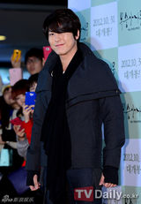 组图：允儿等助阵具惠善新片 南相美李尚允对戒抢眼