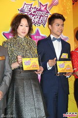 组图：张敬轩重返TVB拍新剧 扬言努力做好