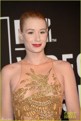 组图：MTV红毯女星水果姐秀牙套ladygaga扮人鱼