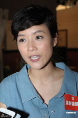 组图：陈茵媺享受现状否认订婚 陈展鹏李诗韵奉旨谈情