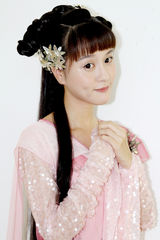 组图：《狐仙》象山热拍中 演员定妆照首曝光