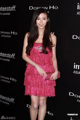 组图：众星出席时装展 陈嘉桓拒评马德钟事件