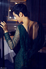 组图：蒋雯丽复古写真 重现赫本式俏皮