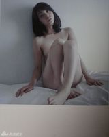 组图：岩佐真悠子性感写真突破尺度