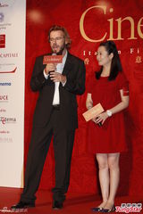 组图：赵涛离贾樟柯依旧亮眼