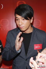 组图：郭晋安田蕊妮吴卓羲亮相TVB新剧造型会