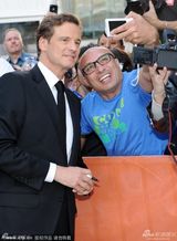 组图：《铁路劳工》首映 妮可基德曼微露乳沟