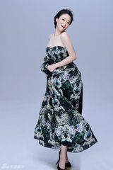 组图：蒋欣曝光春日写真 造型婉约气质灵动