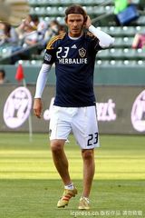 组图：小贝儿子军团助阵老爸比赛 进球欢呼雀跃