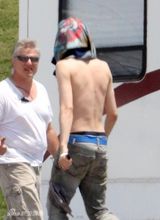 组图：塞斯-罗根群星喜剧《末世》片场照