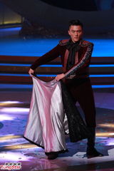 组图：TVB台庆陈茵媺表演《刚男style》