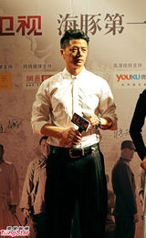 组图：《圣天门口》段奕宏现场高唱《国际歌》