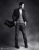 组图：郭晓冬复古时尚大片 气质型男演绎谍战英雄