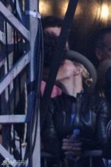 组图：女明星姐弟恋经典场景盘点