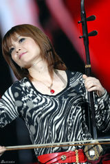 组图：《欢乐英雄》精彩现场 戴玉强周传雄等献演