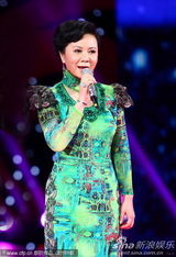 蔡明着旗袍摇曳生姿[7\/9]组图:蔡明廖昌永混搭