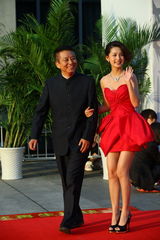 组图：金鸡百花电影节红毯星光熠熠