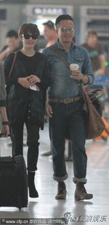 组图：孙俪承认怀二胎 盘点娘娘与邓超幸福生活