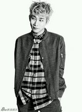 组图：韩团BTOB新专辑造型曝光 黑白照显神秘