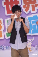 组图：胡夏获称“公益王子” 25日台北开唱