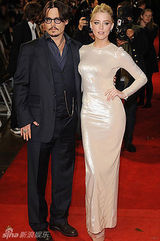 组图：约翰尼-德普绯闻女友艾梅柏-希尔德2012