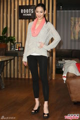 组图：隋棠称不需招桃花 私下询问盼良缘