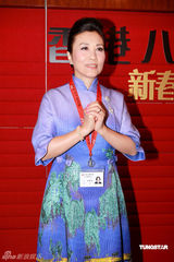 汪明荃否认“女皇病”上身 罗家英力挺笑言无所谓 